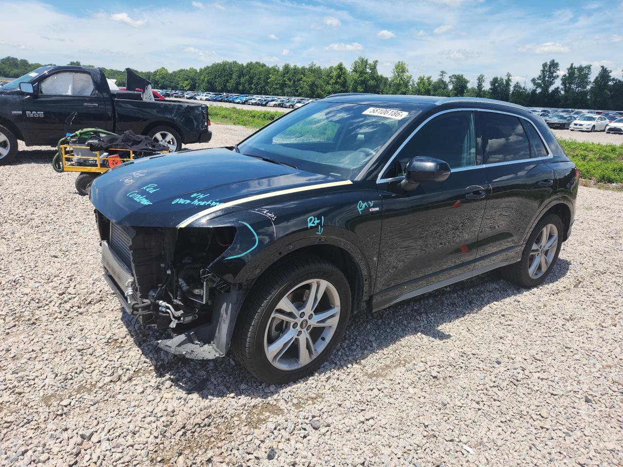 WA1DECF30M1055077 · 2021 AUDI Q3