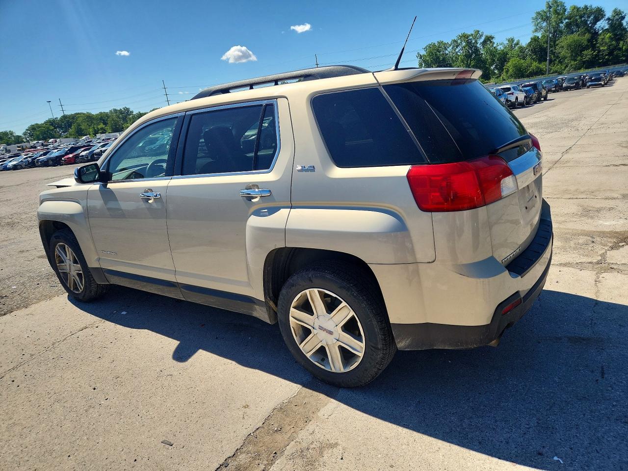 2GKFLSE51C6153648 · 2012 GMC TERRAIN · 2/13