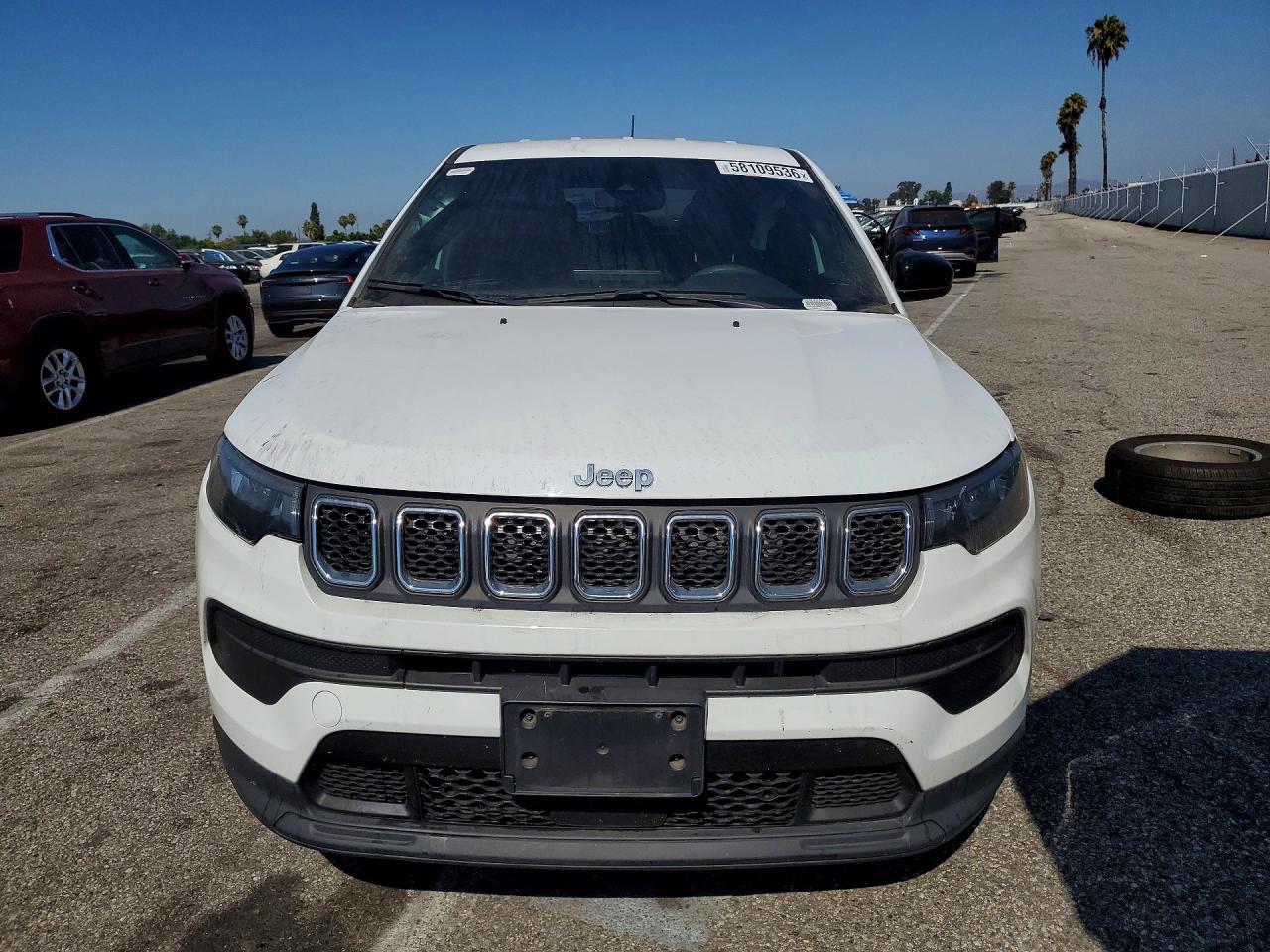 3C4NJDAN8PT574833 · 2023 JEEP COMPASS · 5/13