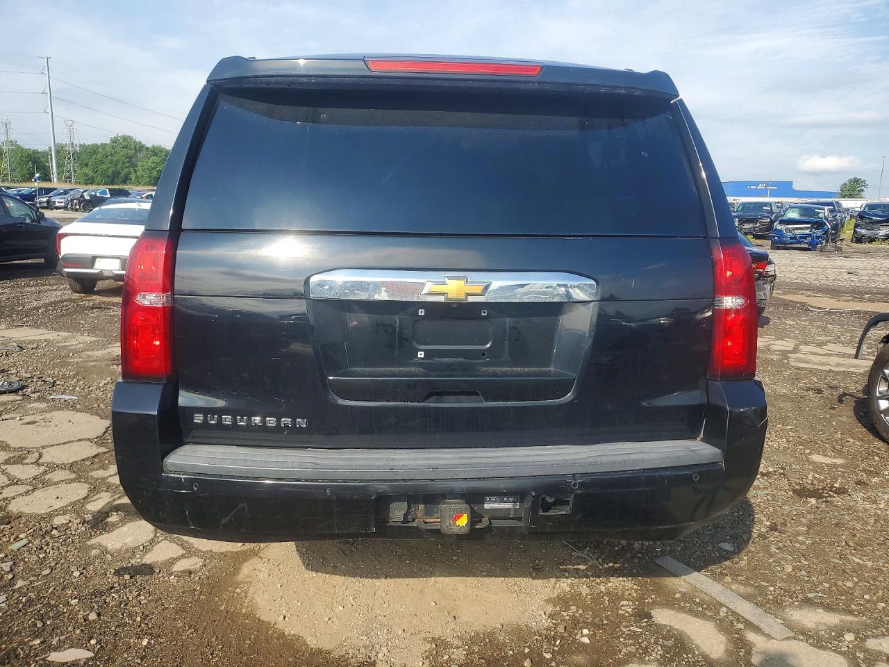 1GNSKJKC5FR266061 · 2015 CHEVROLET SUBURBAN · 6/12