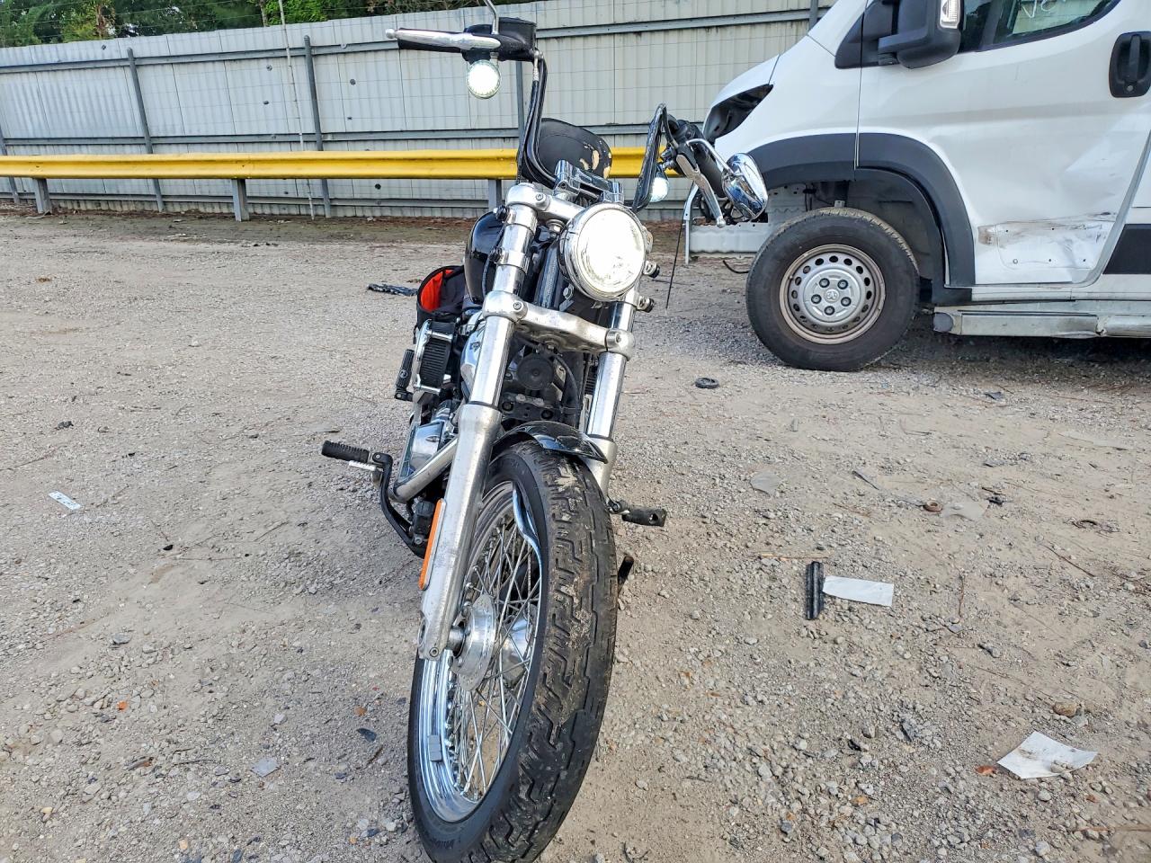 1HD1BVJ1XLB049605 · 2020 HARLEY-DAVIDSON FXST · 2/9