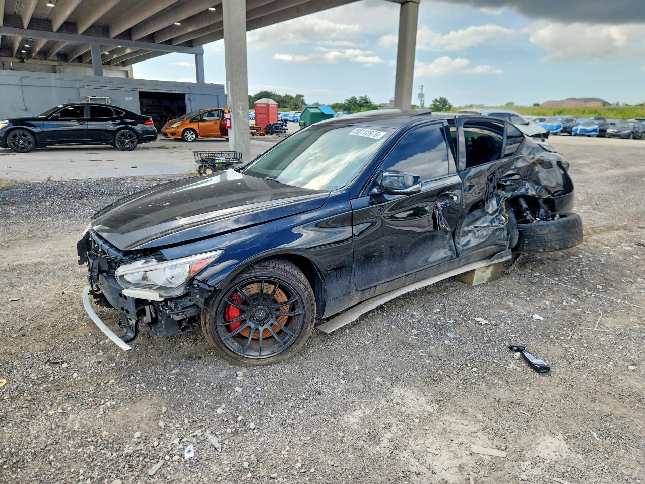 JN1EV7AP2JM365739 · 2018 INFINITI Q50