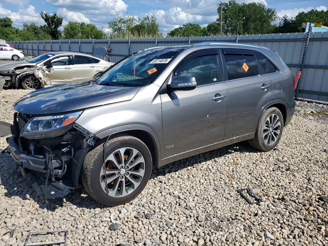 5XYKWDA75EG462405 · 2014 KIA SORENTO