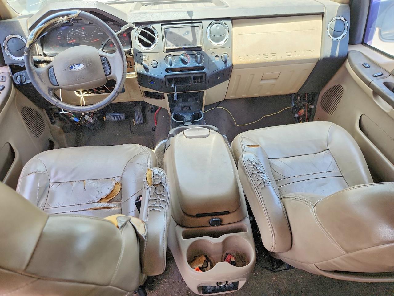 1FMNU41L44EB33827 · 2004 FORD EXCURSION · 8/13