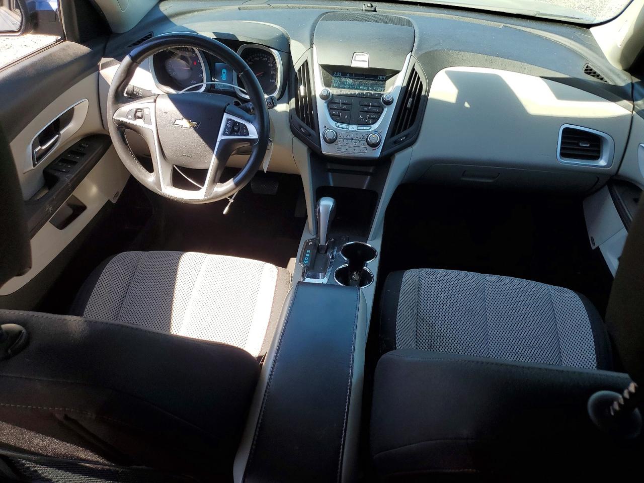 2CNFLEEC0B6457401 · 2011 CHEVROLET EQUINOX · 8/13