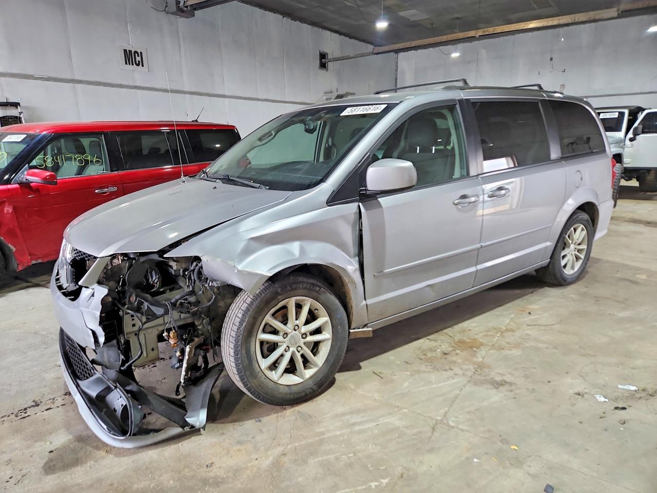 2C4RDGCG0FR733015 · 2015 DODGE GRAND CARAVAN