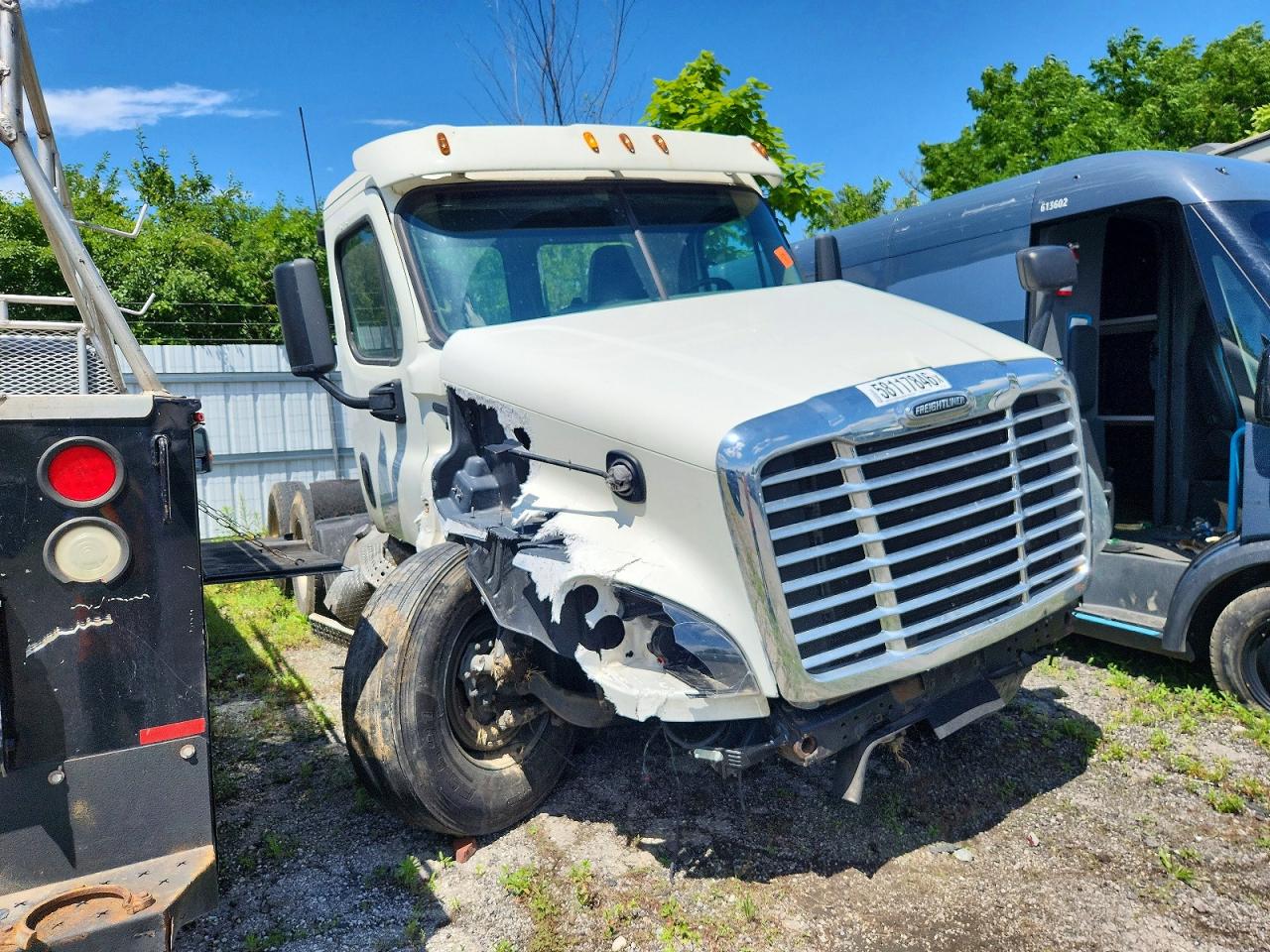 3AKJGEDV1FDGL1547 · 2015 FREIGHTLINER CASCADIA