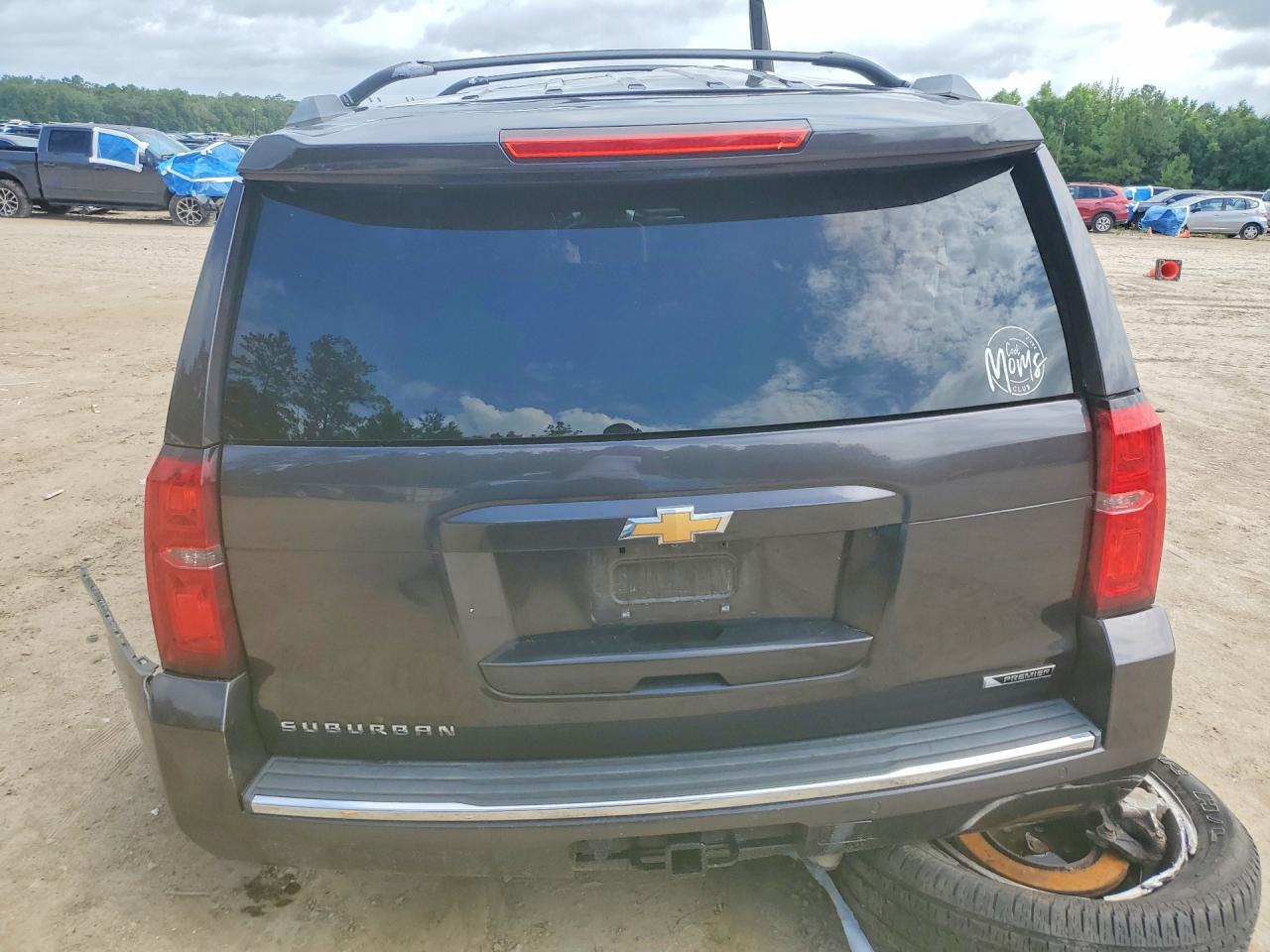 1GNSCJKC0JR195759 · 2018 CHEVROLET SUBURBAN · 6/14