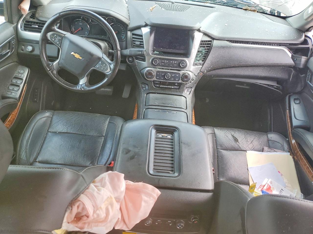 1GNSCJKC0JR195759 · 2018 CHEVROLET SUBURBAN · 8/14