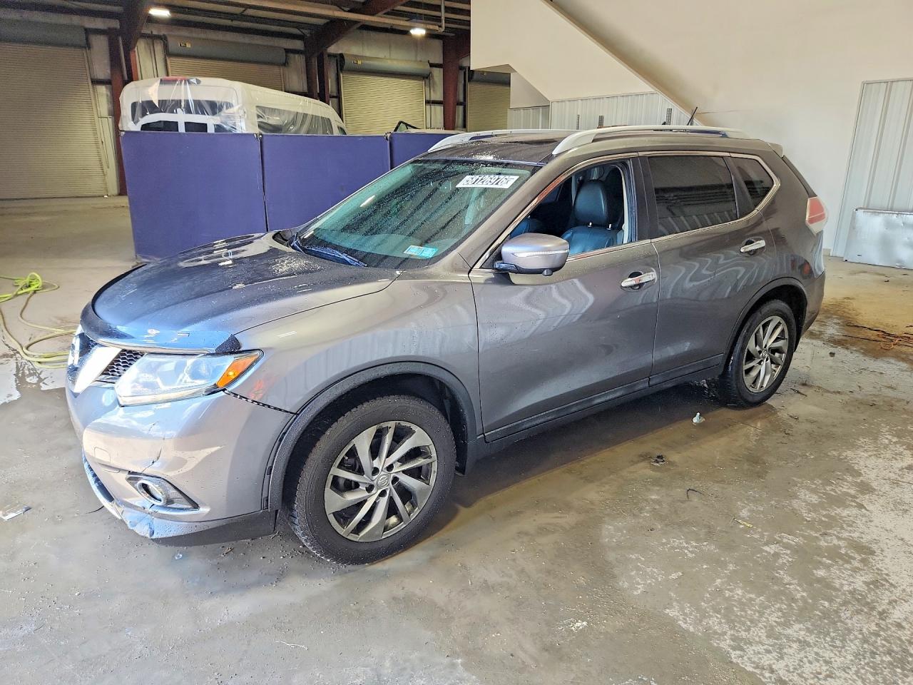 5N1AT2MV9FC792519 · 2015 NISSAN ROGUE