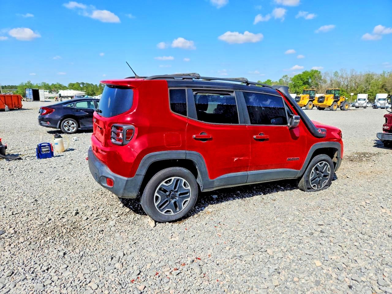 ZACCJBCT8GPC45015 · 2016 JEEP RENEGADE · 3/13