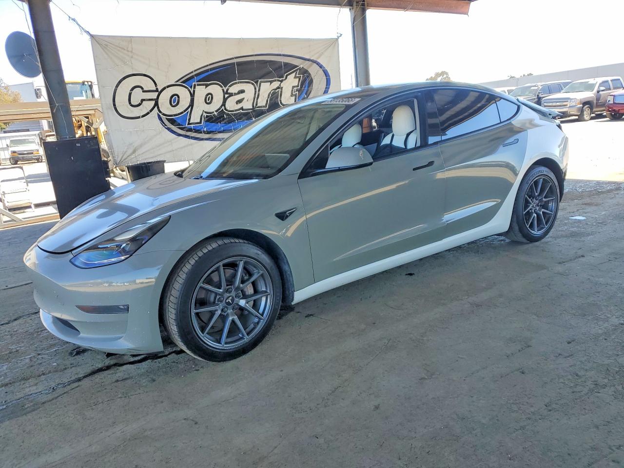 5YJ3E1EA6MF928800 · 2021 TESLA MODEL 3