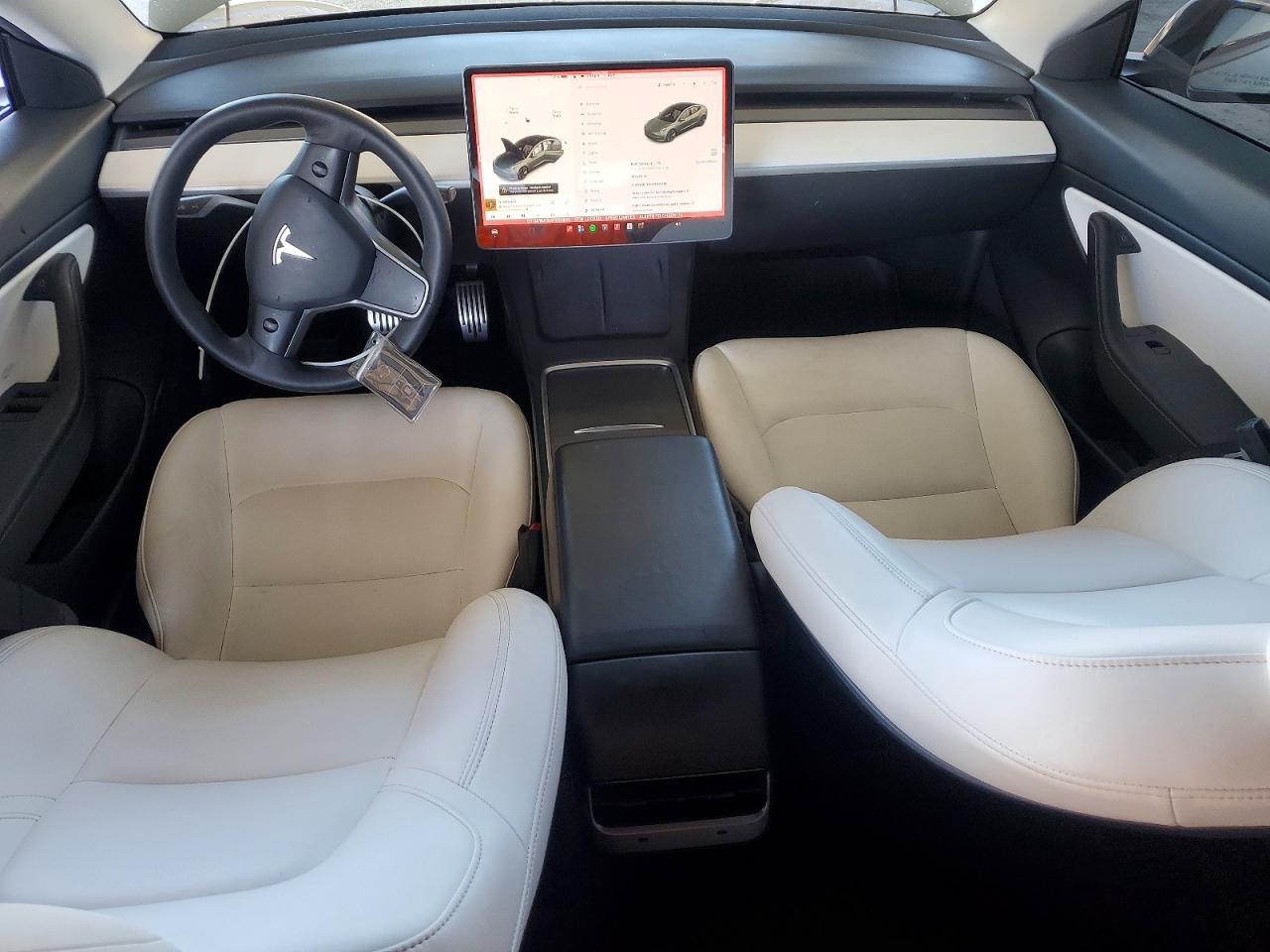 5YJ3E1EA6MF928800 · 2021 TESLA MODEL 3 · 8/13