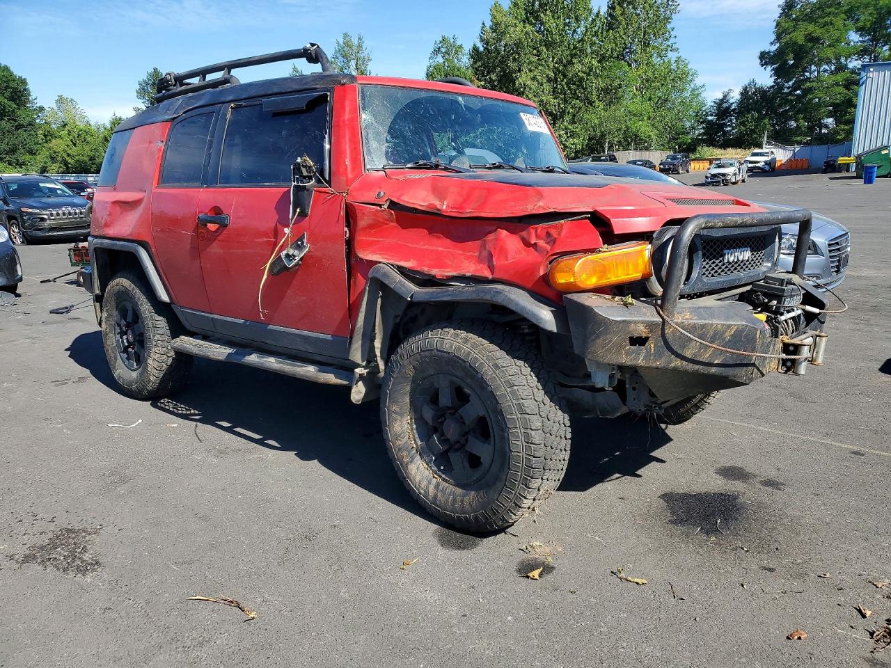 JTEBU4BF6CK128432 · 2012 TOYOTA FJ CRUISER · 4/13