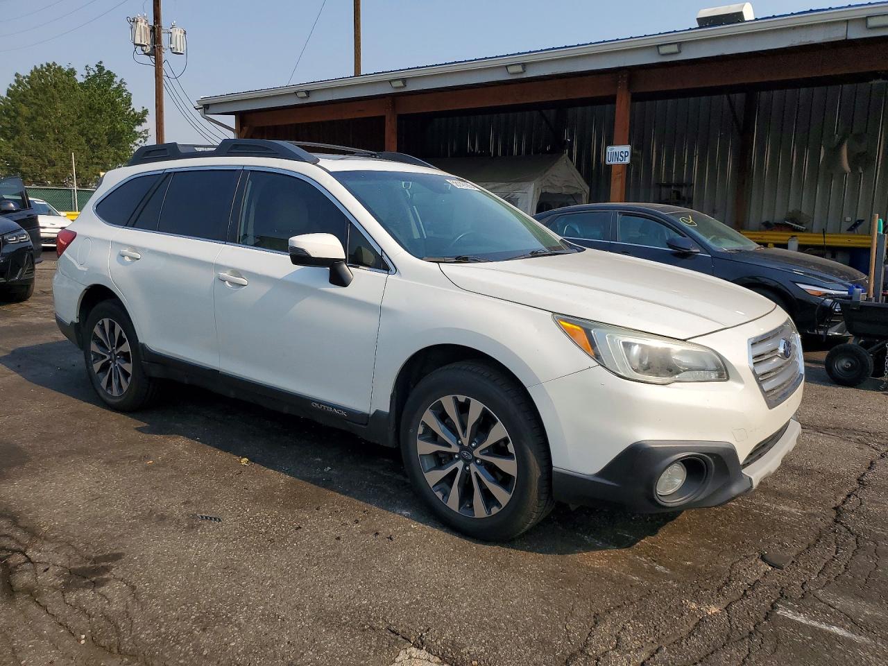 4S4BSENC4F3242439 · 2015 SUBARU OUTBACK · 4/8