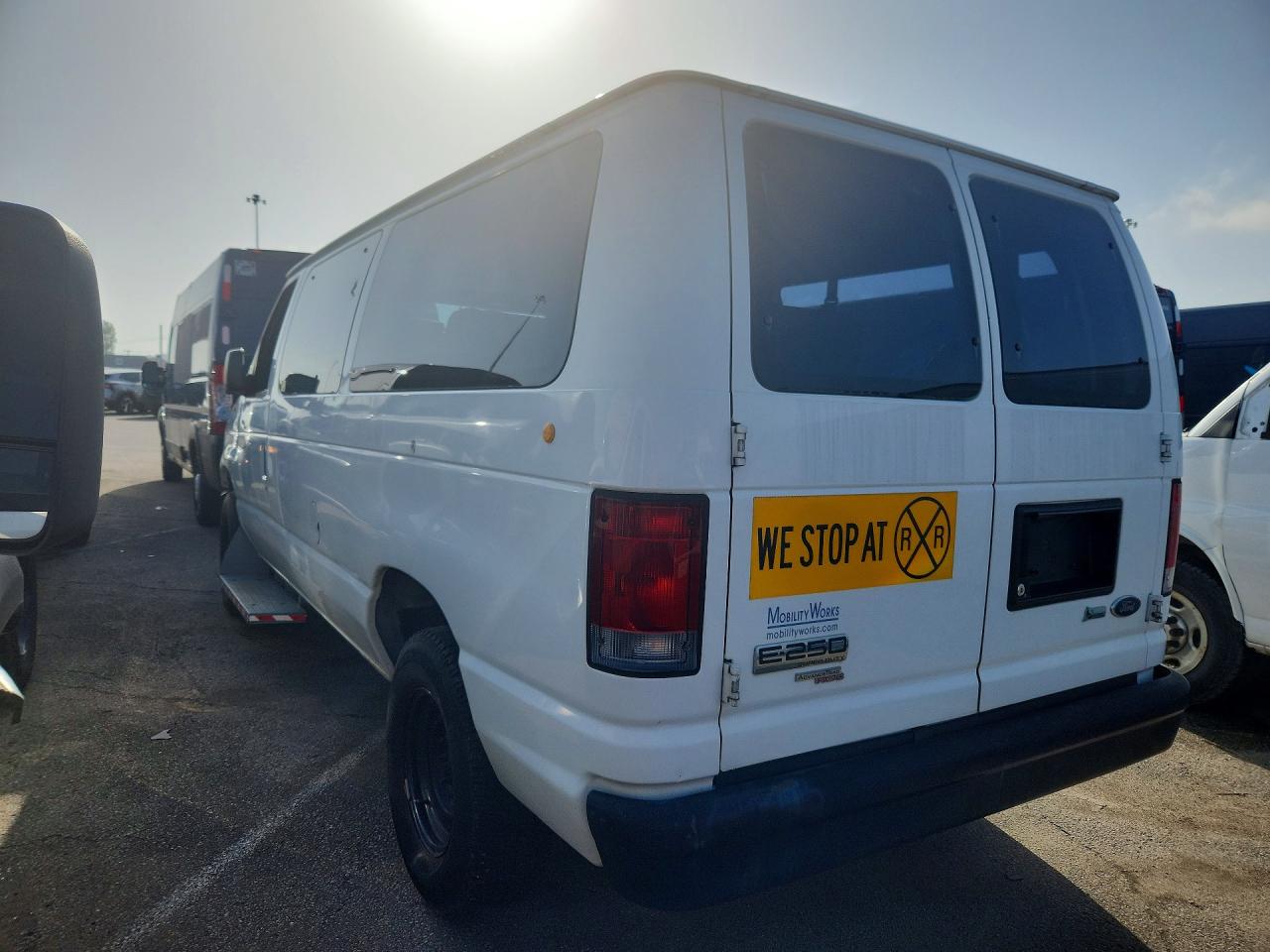 1FTNE2EW0CDB09037 · 2012 FORD ECONOLINE · 2/13