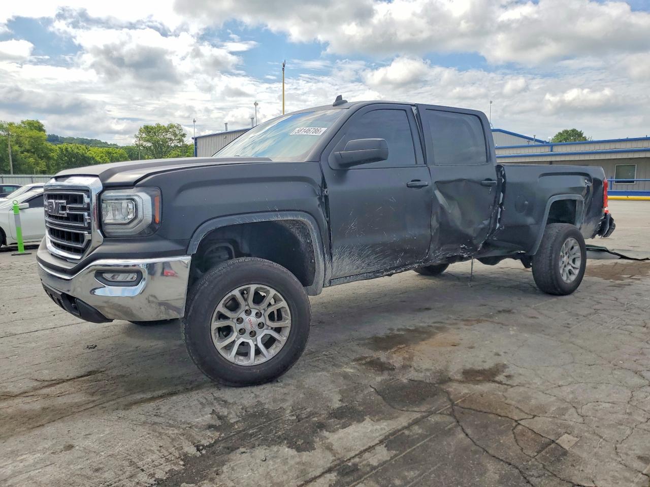 2016 GMC SIERRA