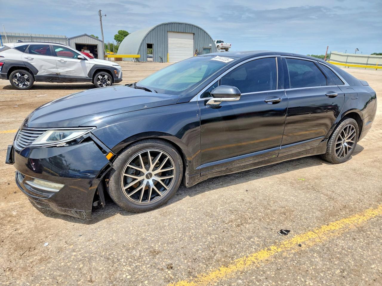 3LN6L2G92ER830502 · 2014 LINCOLN MKZ