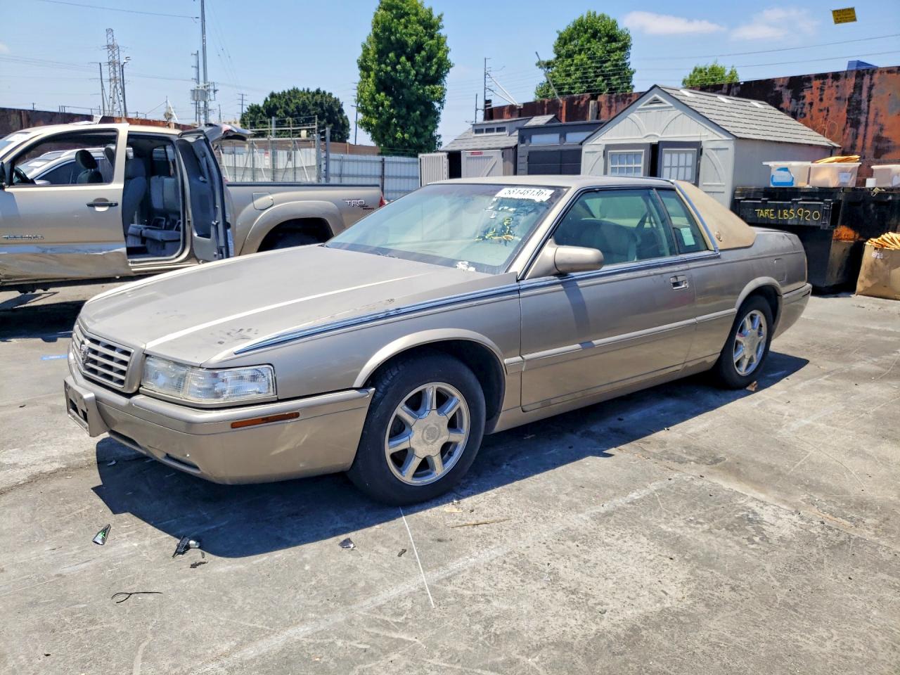 1G6ET12942B101292 · 2002 CADILLAC ELDORADO