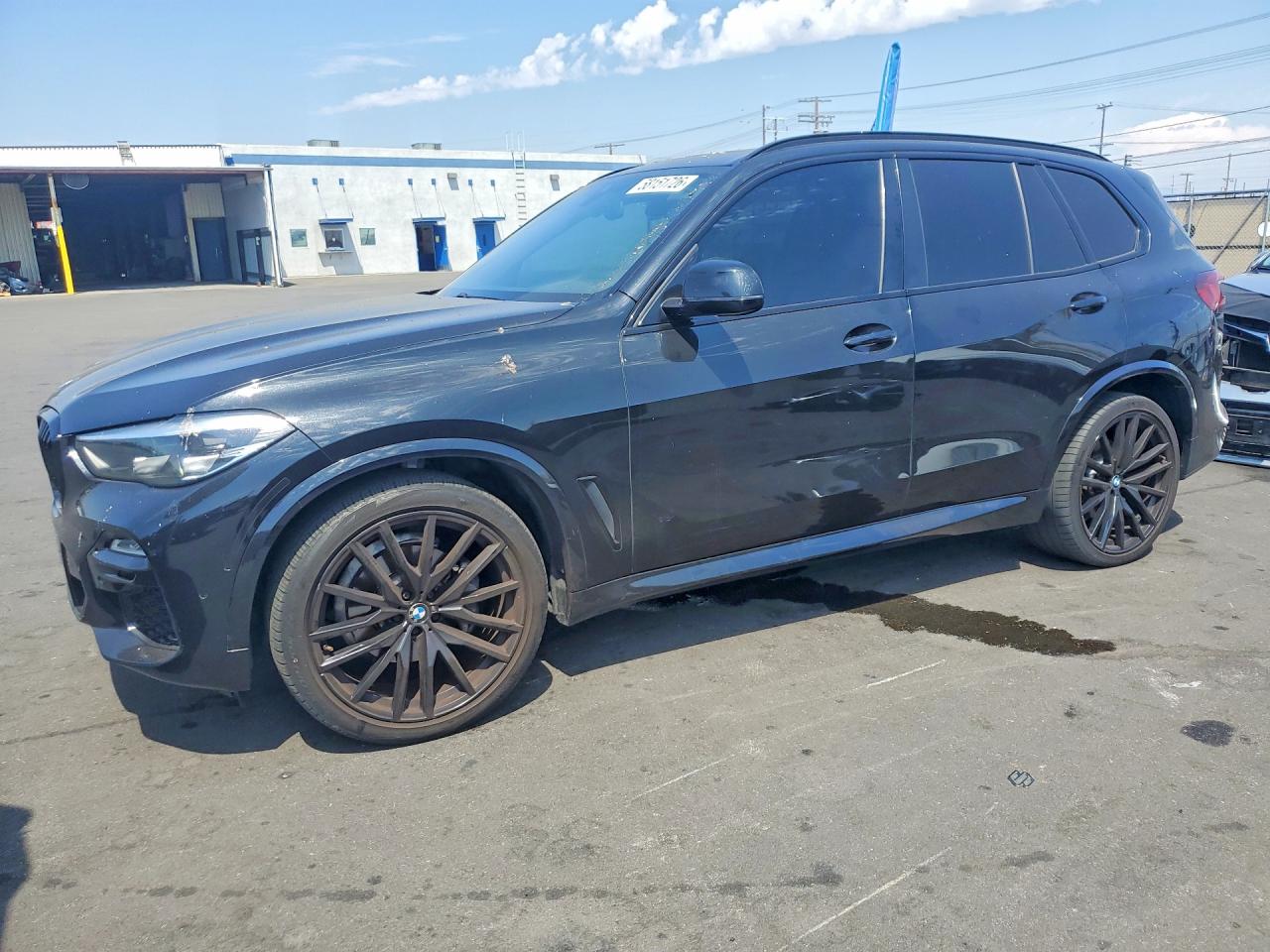 5UXCR4C03M9G06563 · 2021 BMW X5