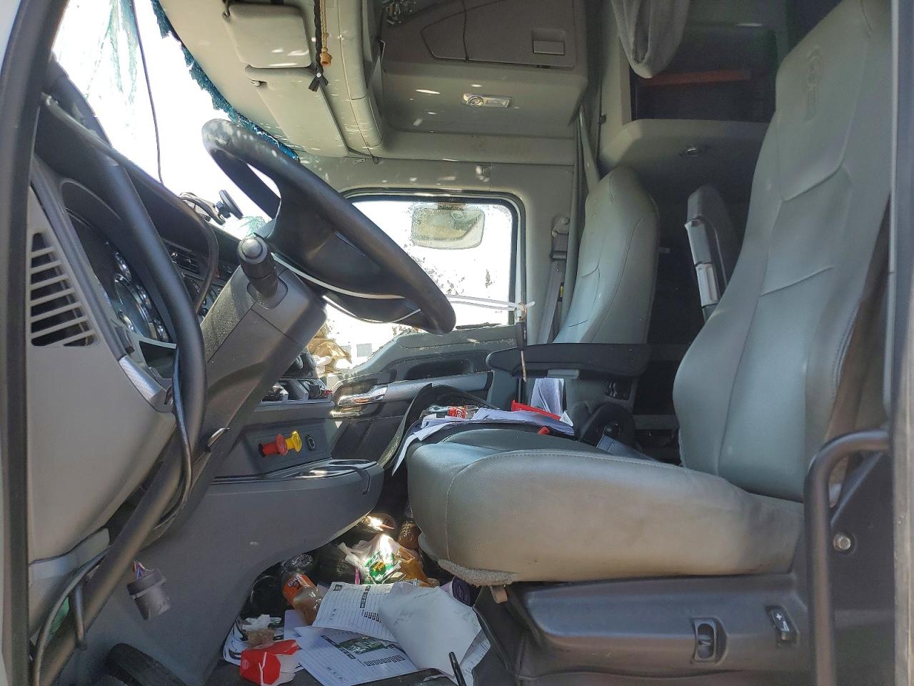 1XKYD49XXNJ473456 · 2022 KENWORTH CONSTRUCTION · 5/10
