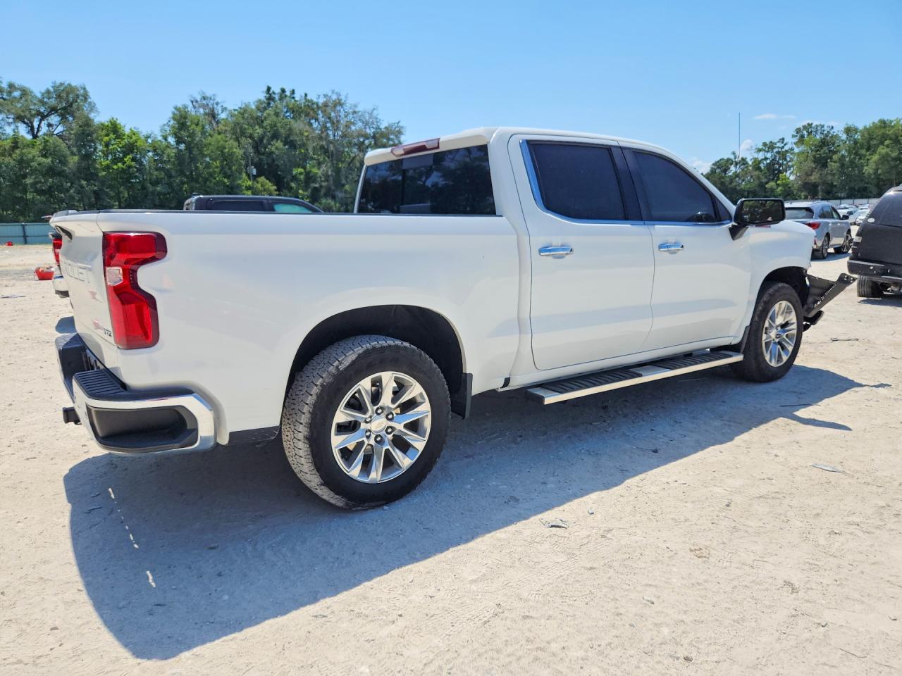 1GCUYGED6NZ135629 · 2022 CHEVROLET SILVERADO LTD · 3/12