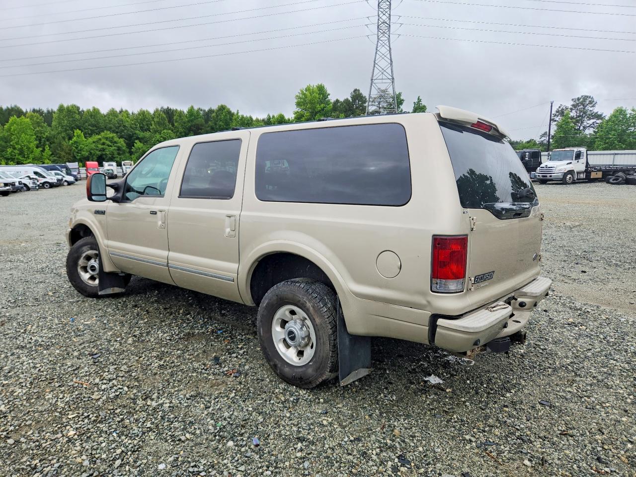 1FMSU43P94EB98014 · 2004 FORD EXCURSION · 2/13