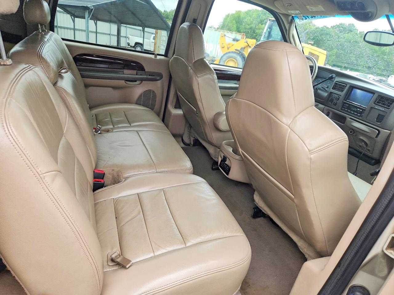 1FMSU43P94EB98014 · 2004 FORD EXCURSION · 11/13