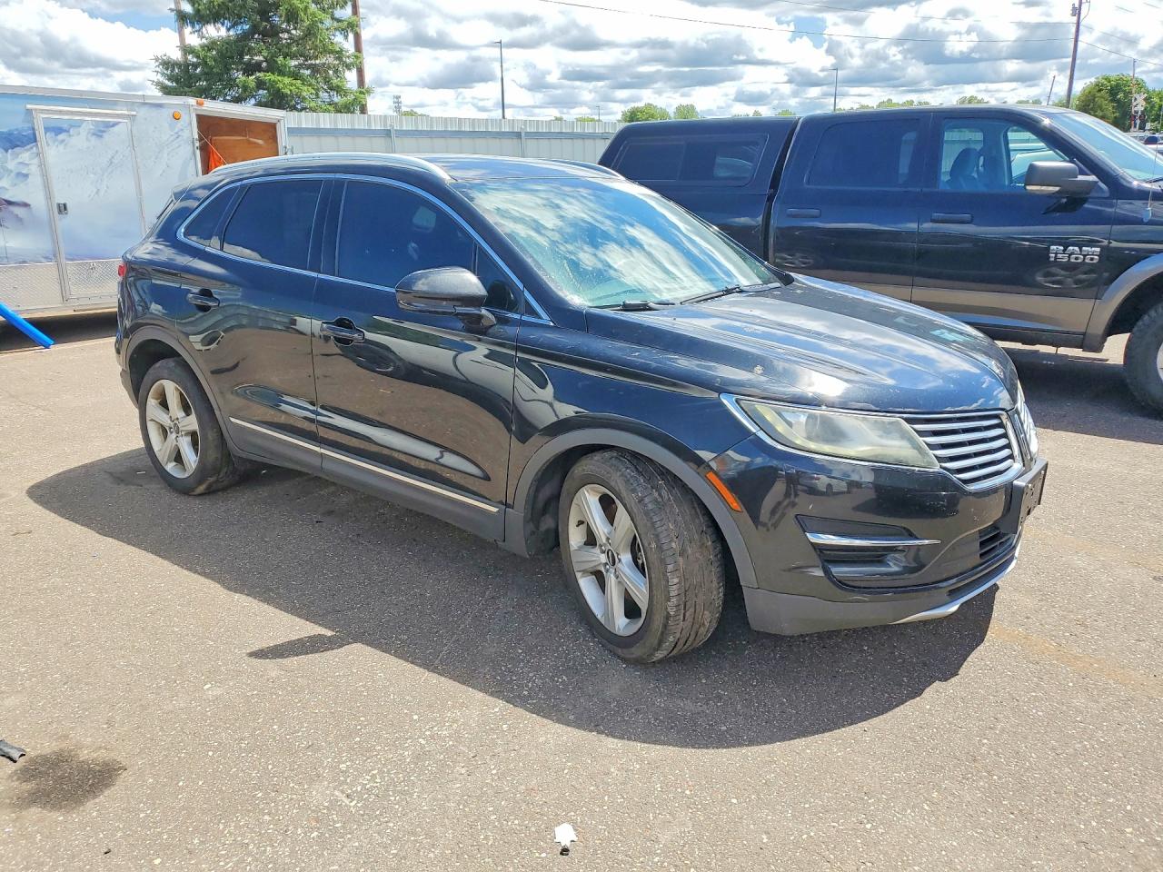 5LMCJ1A97FUJ18912 · 2015 LINCOLN MKC · 4/13