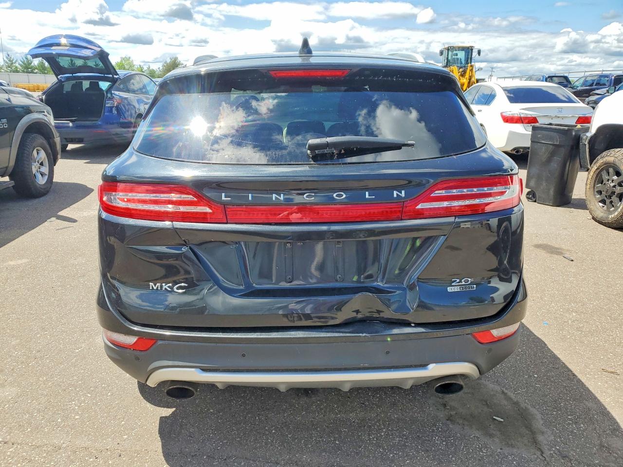 5LMCJ1A97FUJ18912 · 2015 LINCOLN MKC · 6/13