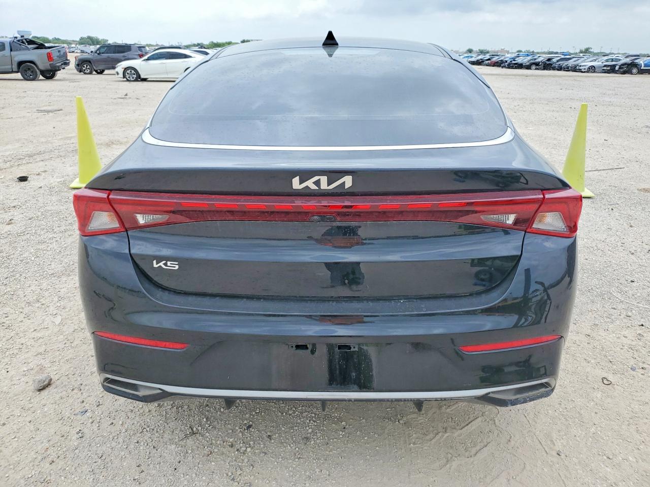 5XXG14J2XPG202713 · 2023 KIA K5 · 6/12