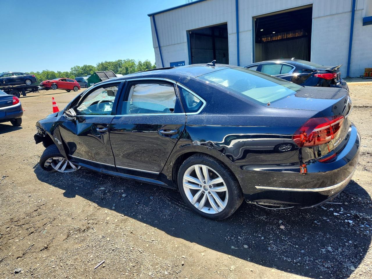 1VWGT7A39HC012937 · 2017 VOLKSWAGEN PASSAT · 2/12