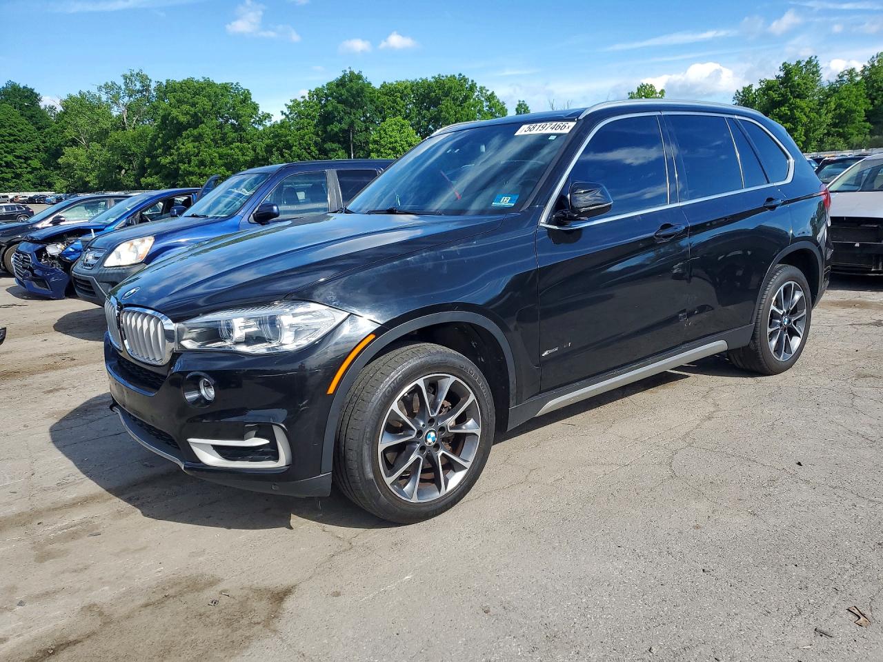 5UXKR0C34H0V71876 · 2017 BMW X5