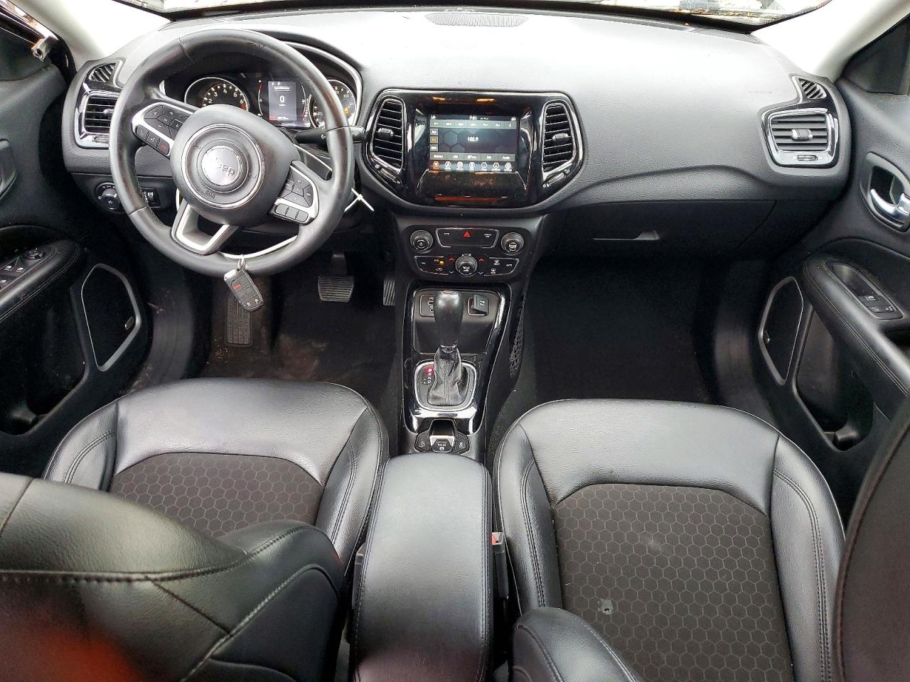 3C4NJCBB6MT585632 · 2021 JEEP COMPASS · 8/13