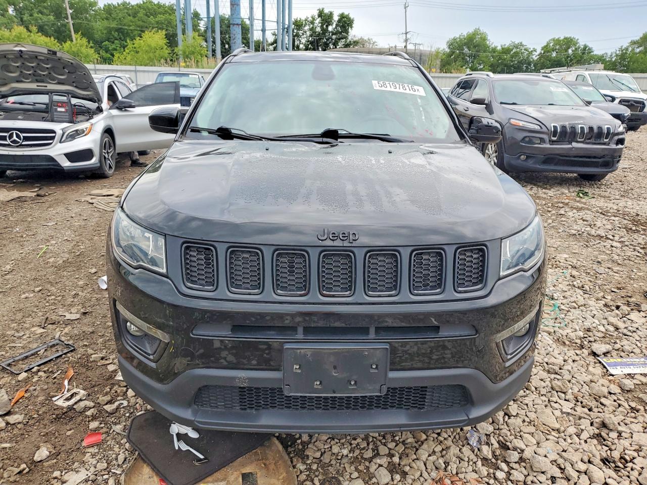 3C4NJCBB6MT585632 · 2021 JEEP COMPASS · 5/13