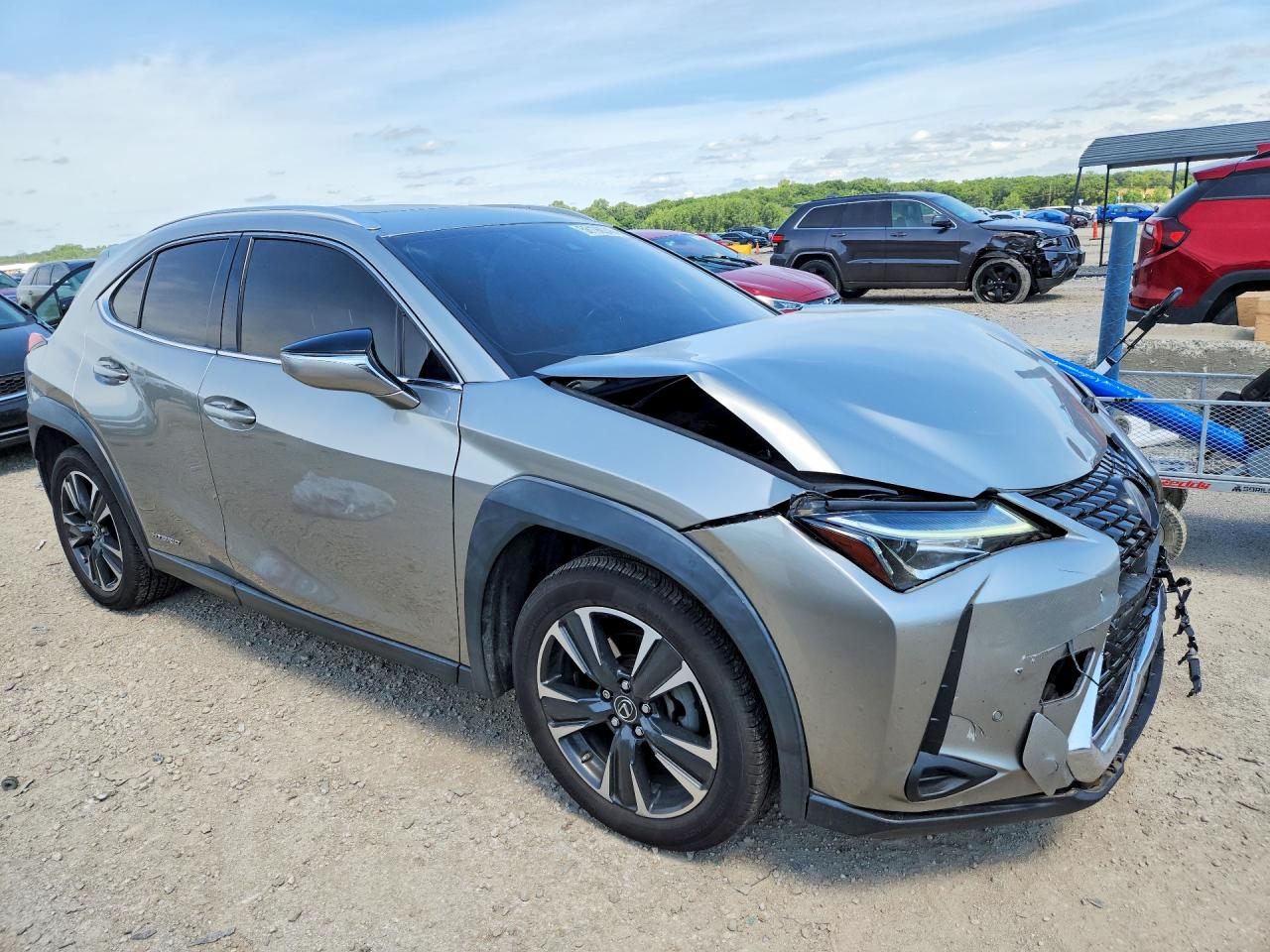 JTHP9JBH9L2032840 · 2020 LEXUS UX · 4/13