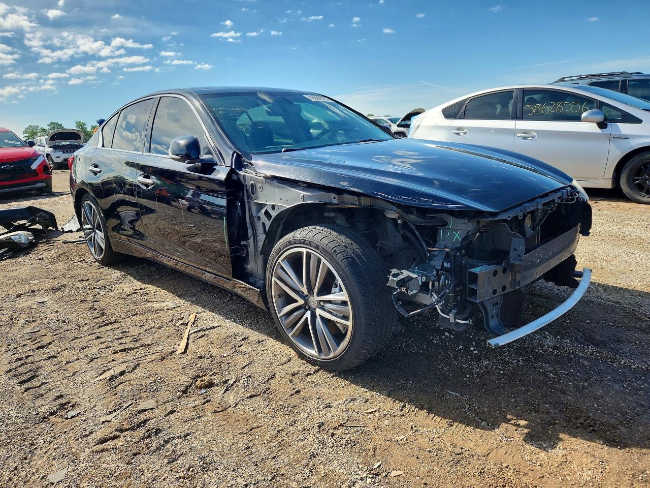 JN1BV7AP8FM353461 · 2015 INFINITI Q50 · 4/13