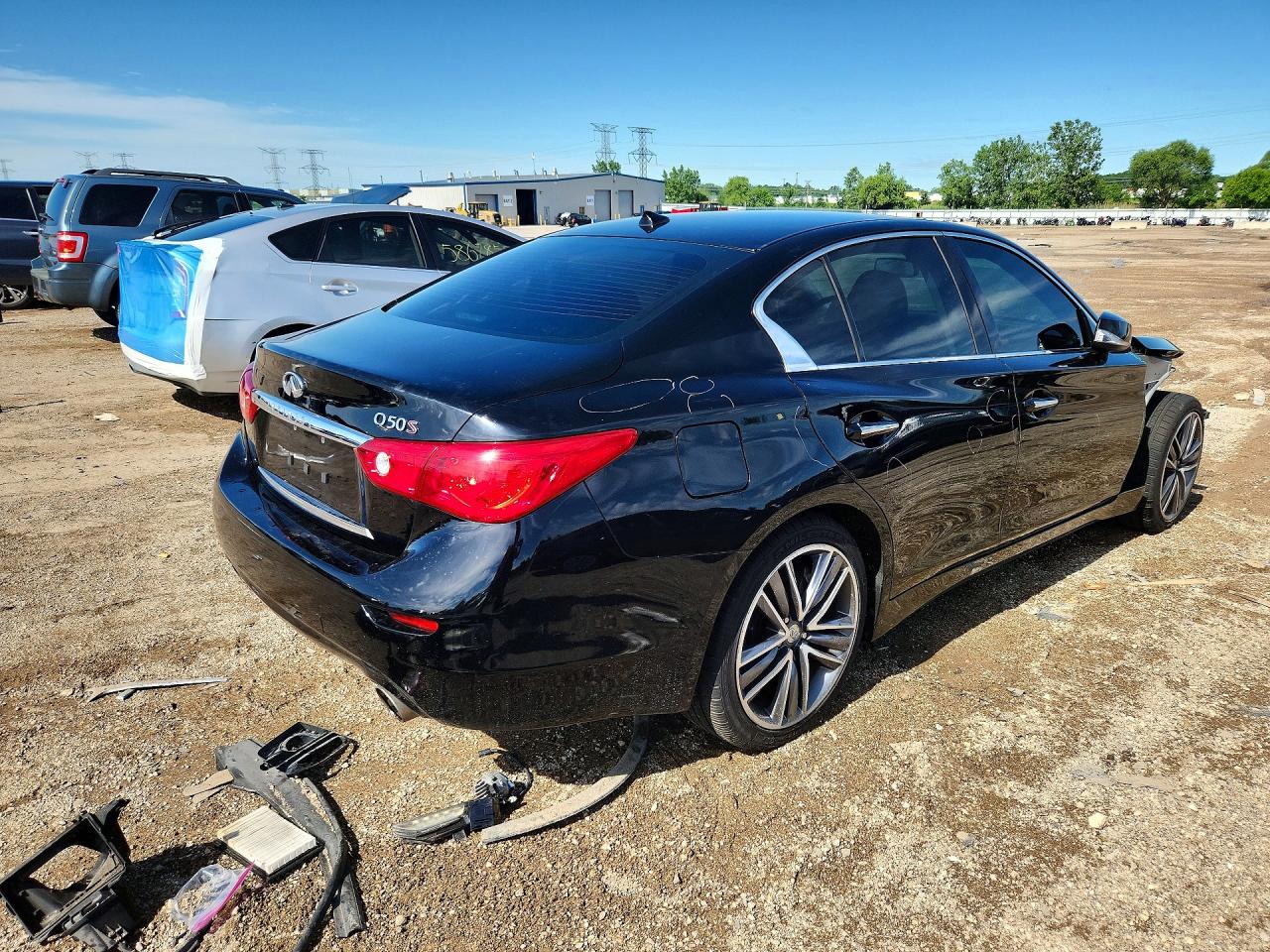 JN1BV7AP8FM353461 · 2015 INFINITI Q50 · 3/13