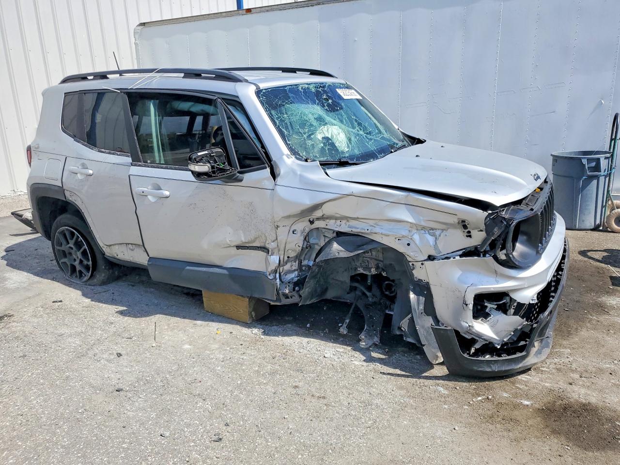 ZACNJBBB5KPK60577 · 2019 JEEP RENEGADE · 4/14