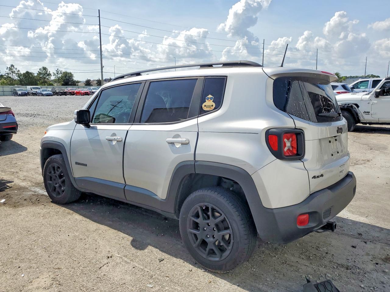 ZACNJBBB5KPK60577 · 2019 JEEP RENEGADE · 2/14