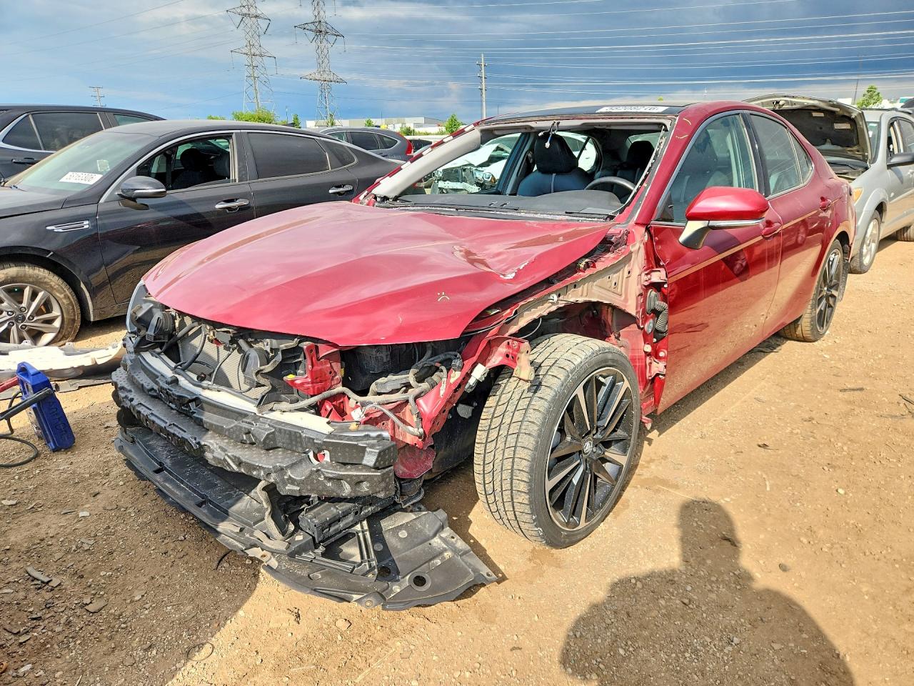 4T1B61HK4JU649597 · 2018 TOYOTA CAMRY