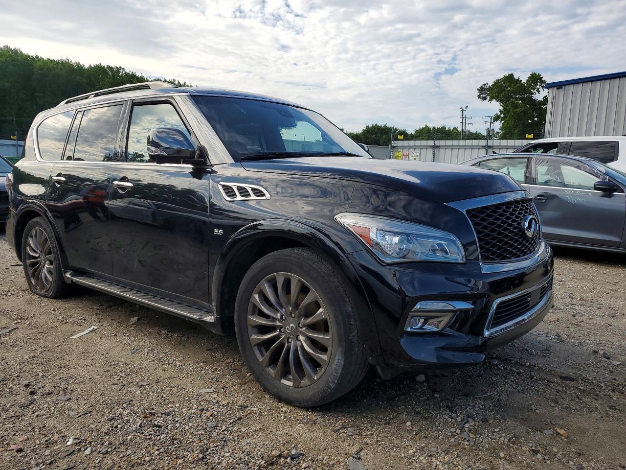 JN8AZ2NE5G9121076 · 2016 INFINITI QX80 · 4/13
