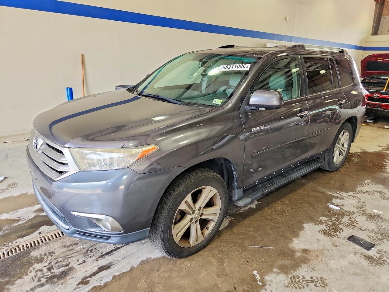 5TDYK3EH4DS114616 · 2013 TOYOTA HIGHLANDER