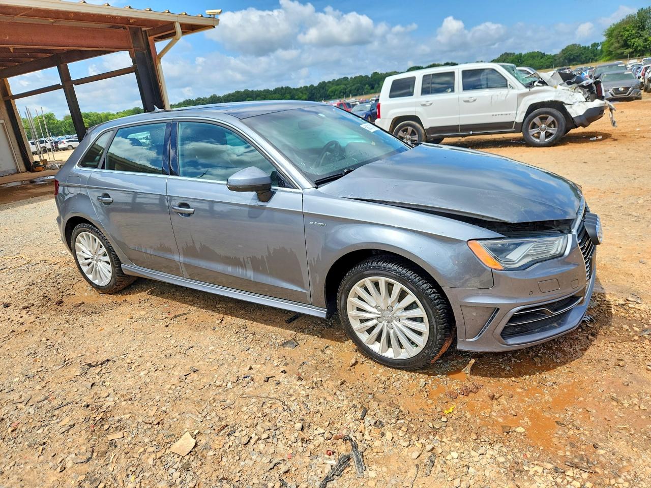 WAUTPBFF1GA066185 · 2016 AUDI A3 · 4/12
