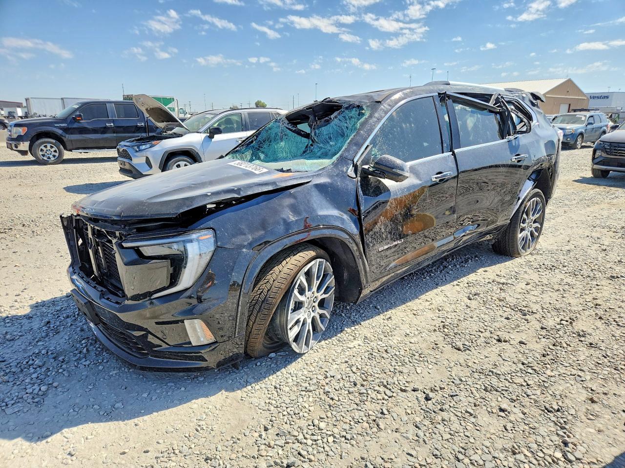 1GKENTKS6TJ280954 · 2026 GMC ACADIA