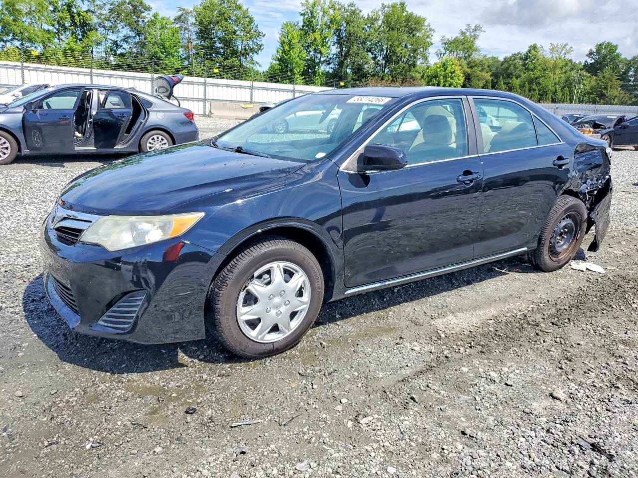 4T4BF1FK4ER386977 · 2014 TOYOTA CAMRY
