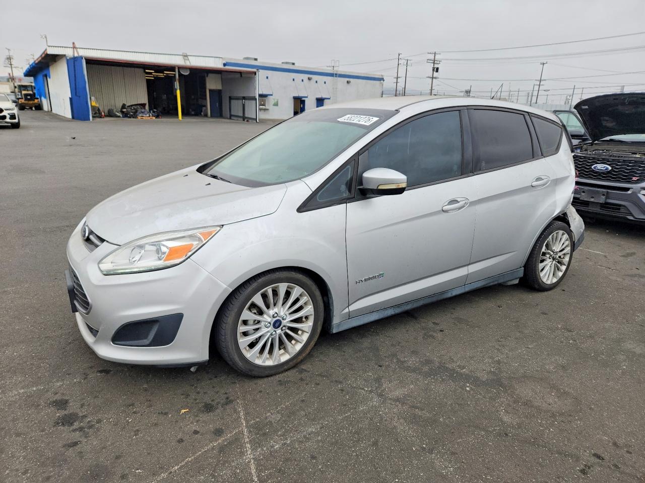 1FADP5AU3JL105536 · 2018 FORD C-MAX