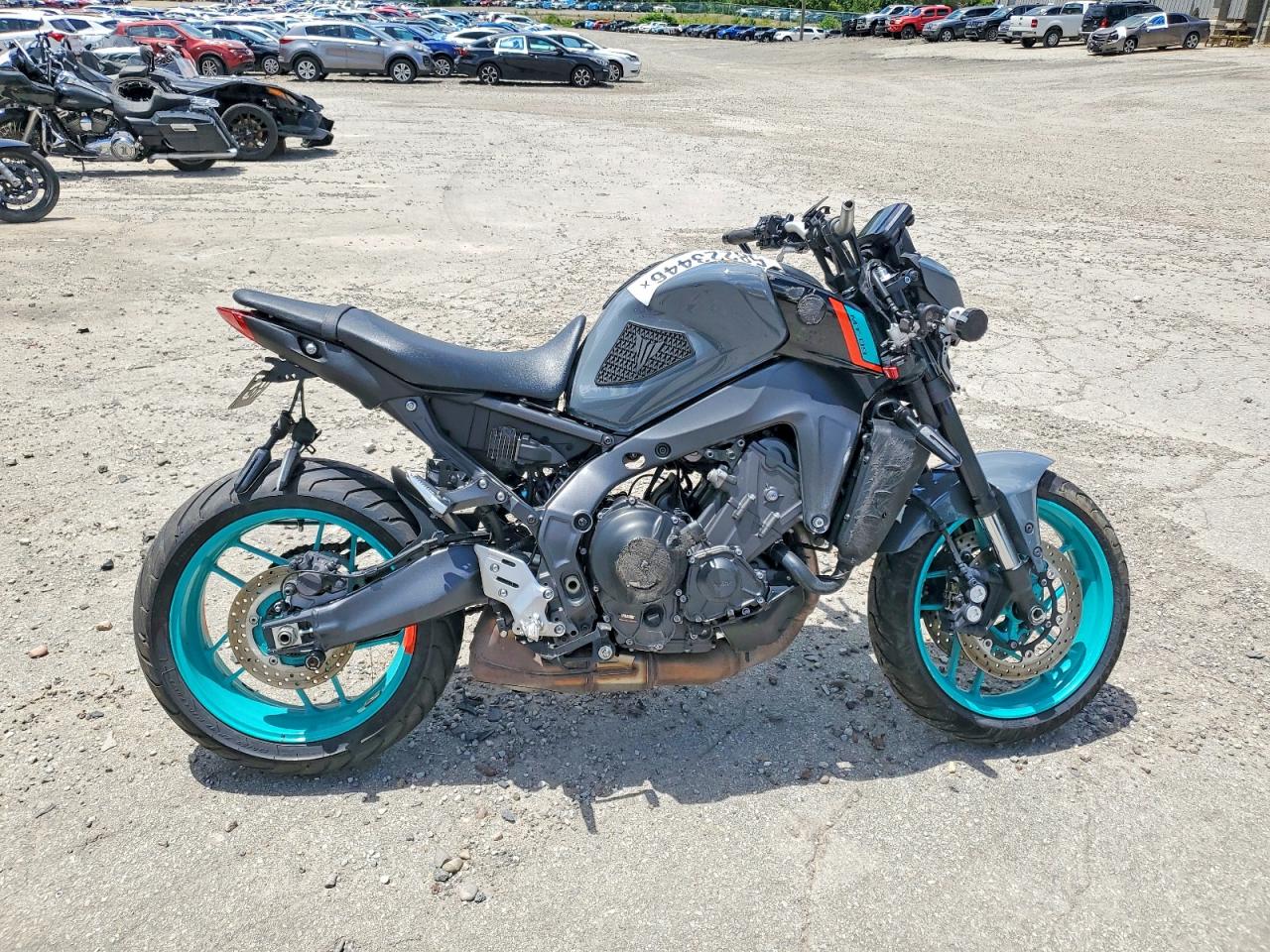 JYARN71E4NA003041 · 2022 YAMAHA MT09
