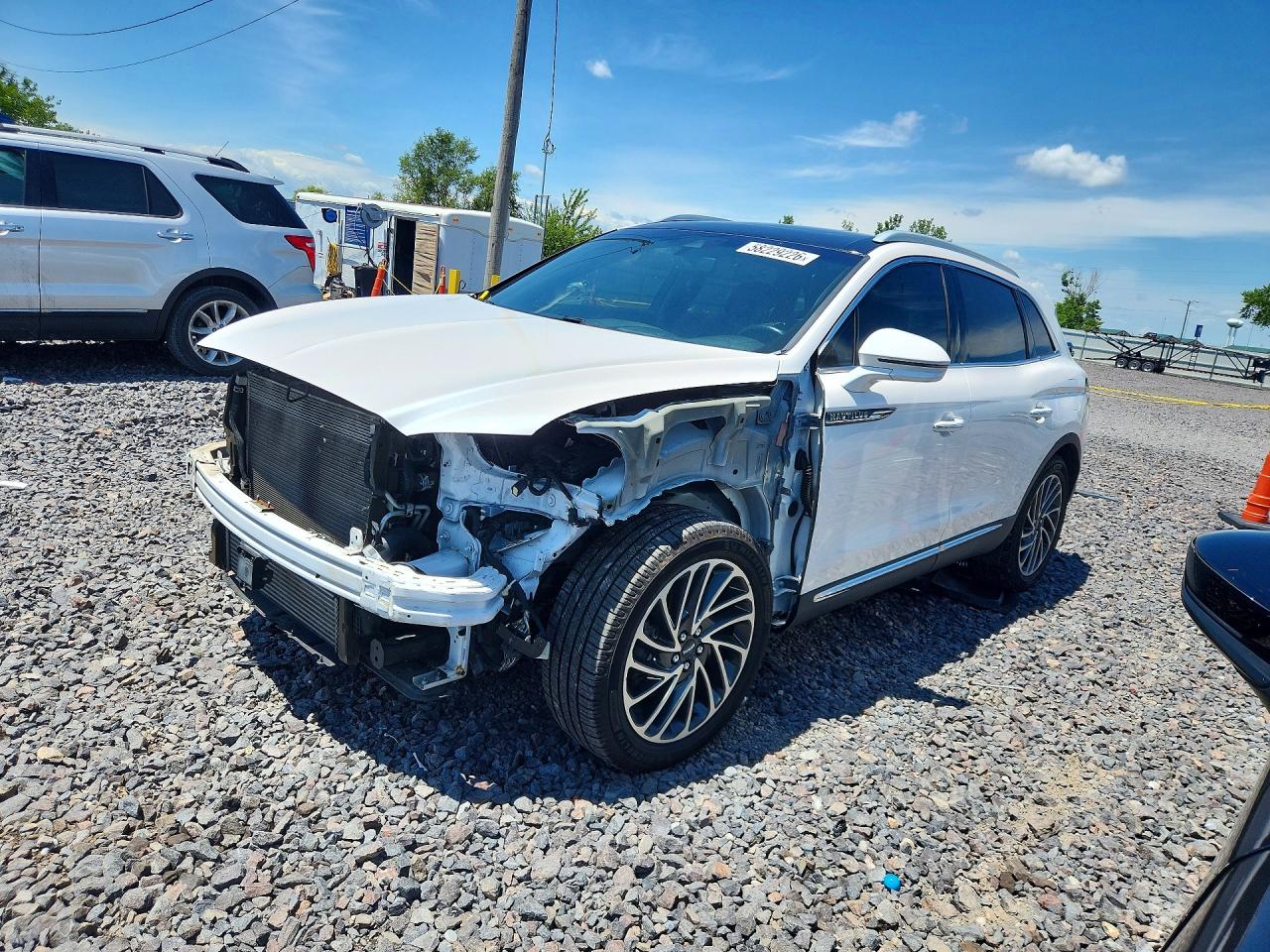 2LMPJ8L92KBL25447 · 2019 LINCOLN NAUTILUS