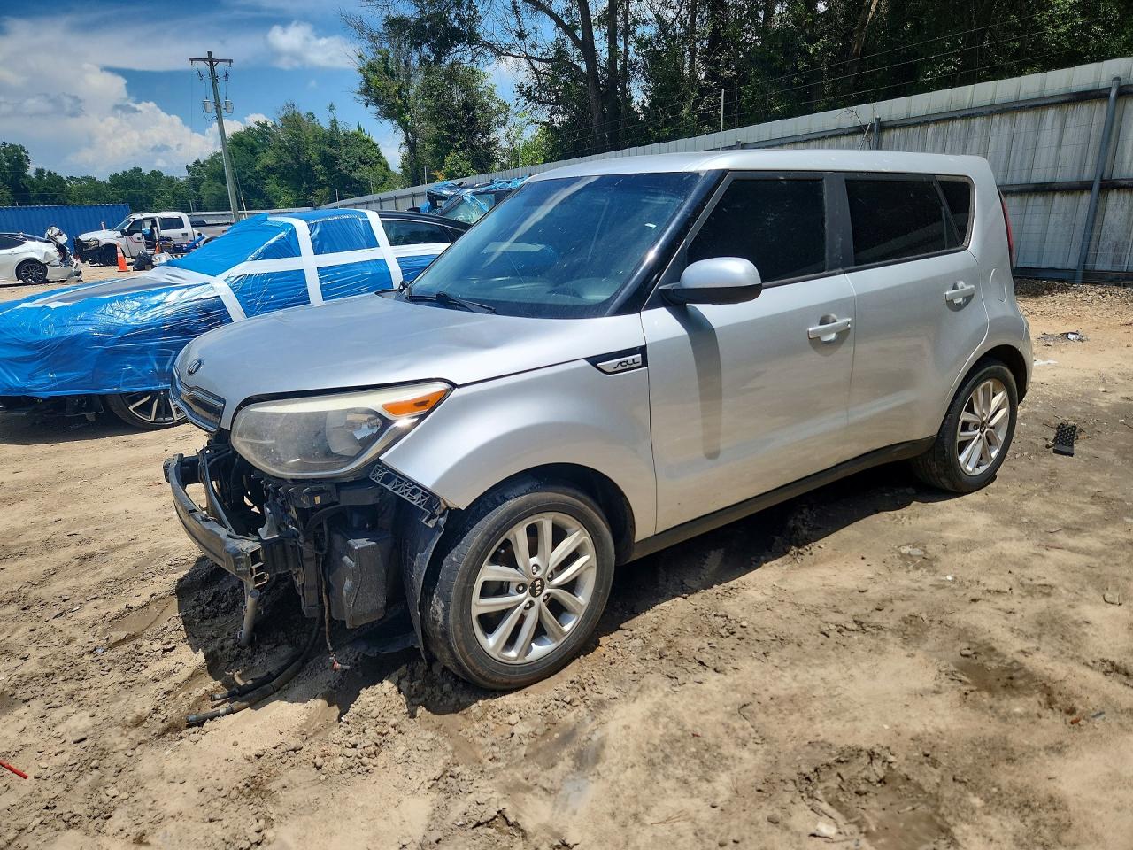 KNDJP3A55K7674893 · 2019 KIA SOUL